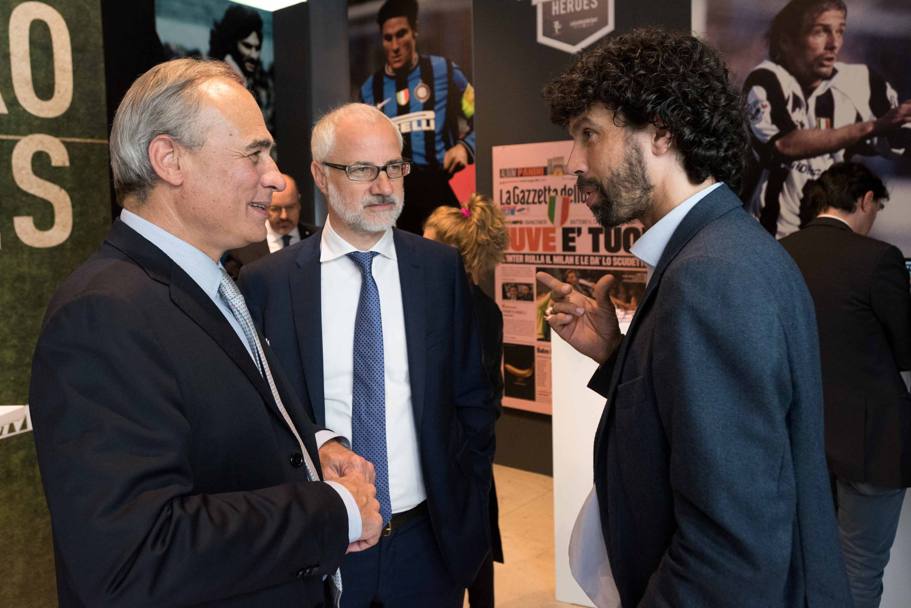 All&#39;inaugurazione della mostra, presenti il direttore della Gazzetta dello Sport, Andrea Monti, e DamianoTommasi (LaPresse)